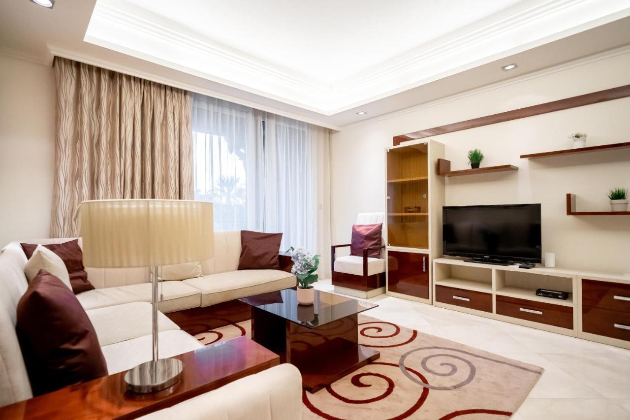 Apartment Hi Guests - Grandeur Residences - Maurya *